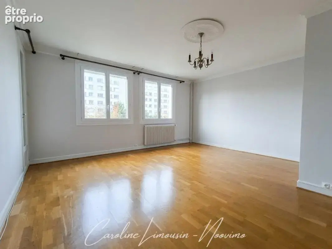 CHOLET HYPERCENTRE Appartement 3 chambres - photo 2