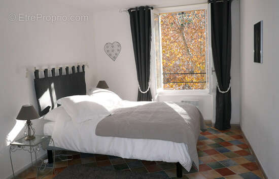 Maison à SAINT-CHINIAN