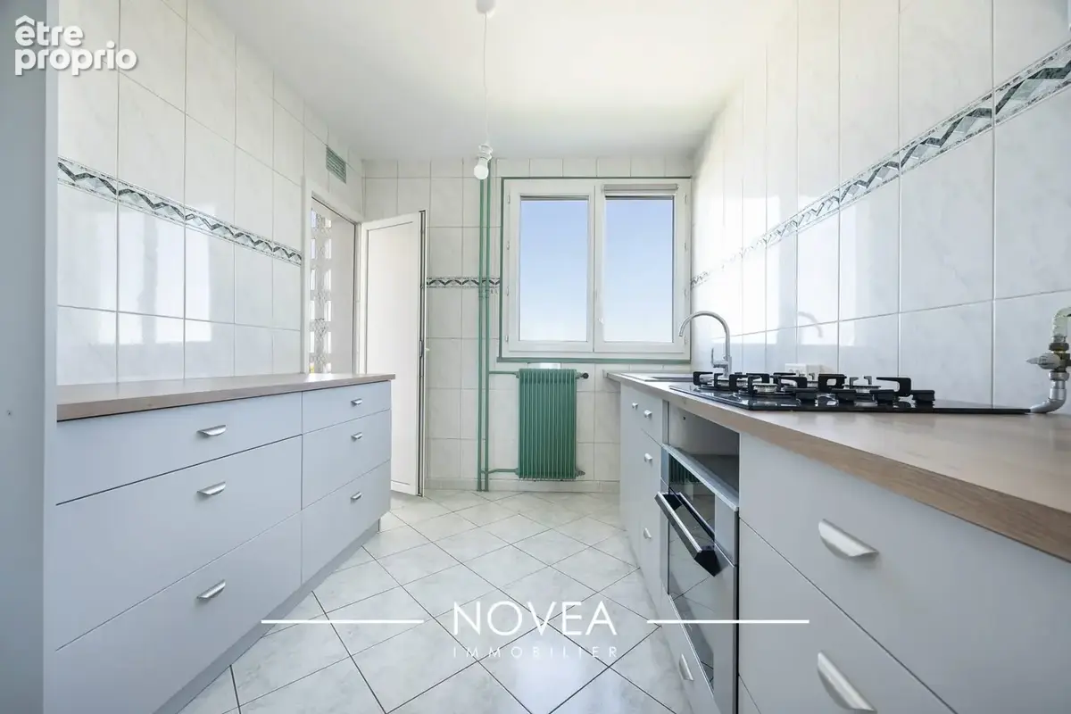 Appartement 70 m² à Villeurbanne  - photo 8