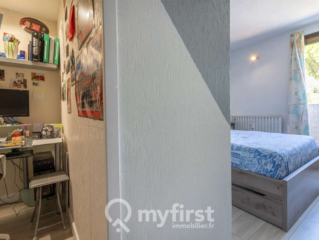 Appartement à LA VALETTE-DU-VAR