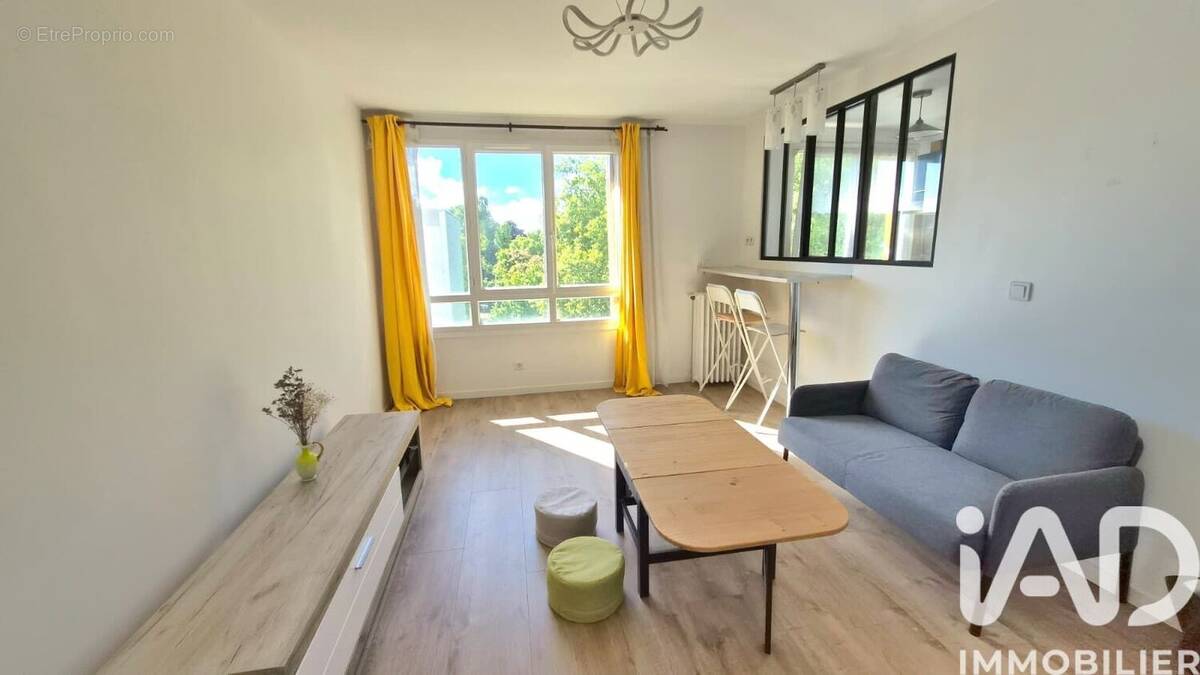 Photo 1 - Appartement à CLAMART