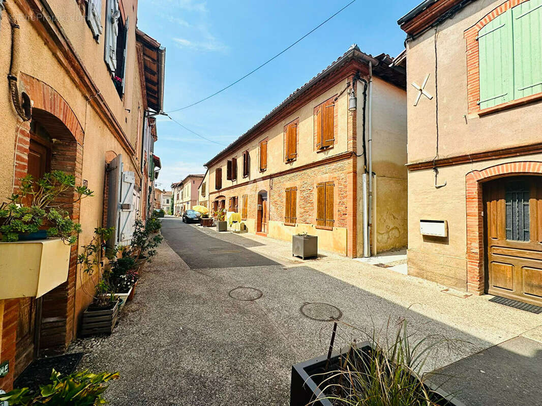 Immeuble Buzet-sur-Tarn 2 MAISONS indépendantes - photo 2