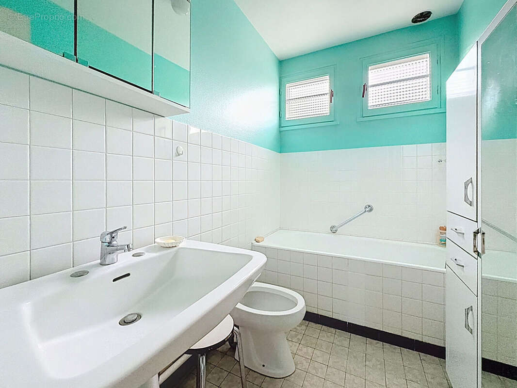 Maison à HOUVILLE-LA-BRANCHE