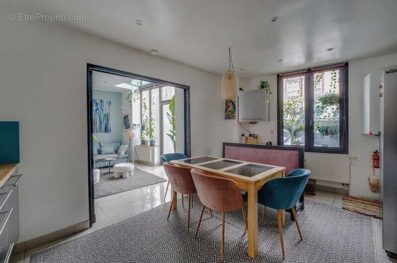 Appartement à MONTREUIL