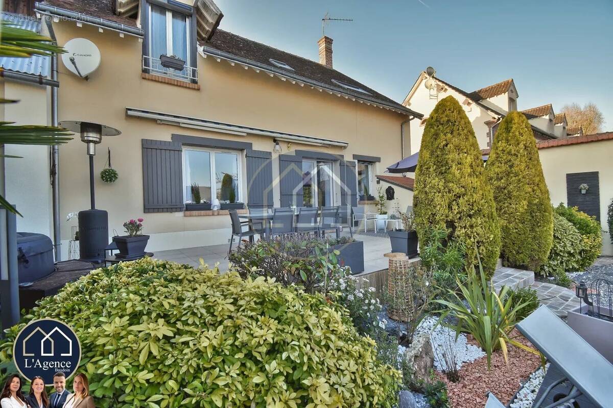 Maison à NOGENT-LE-ROI