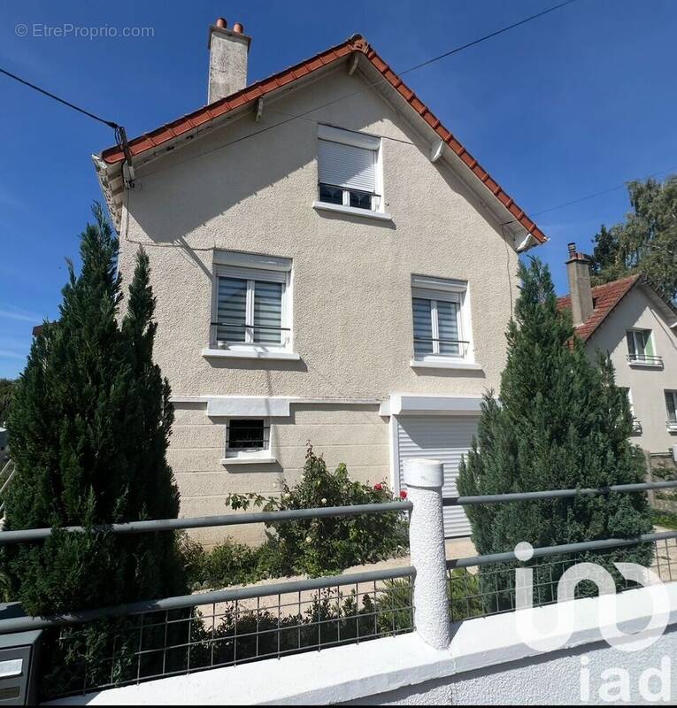 Photo 1 - Maison à LA FERTE-GAUCHER