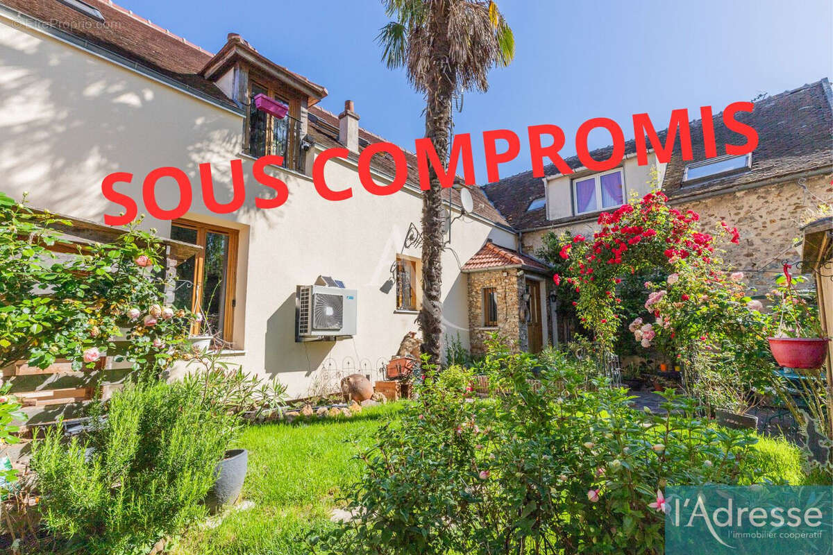 Maison à VILLEJUST