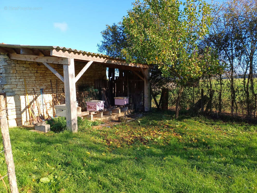 Maison à LA FAYE