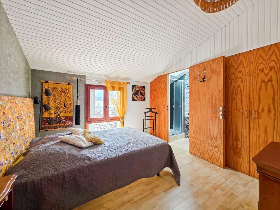 Appartement à VILLENEUVE-SUR-LOT