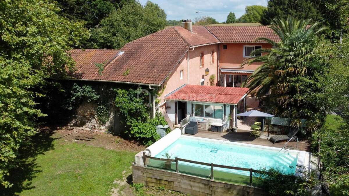 Maison à SAUBRIGUES