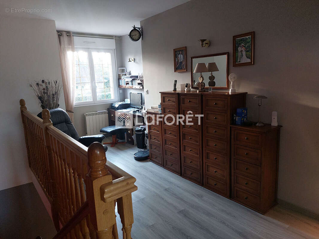 Maison à NUNCQ-HAUTECOTE