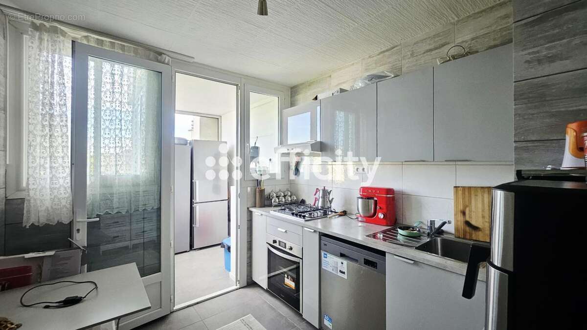 Appartement à MARIGNANE