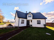 Maison à HORNOY-LE-BOURG