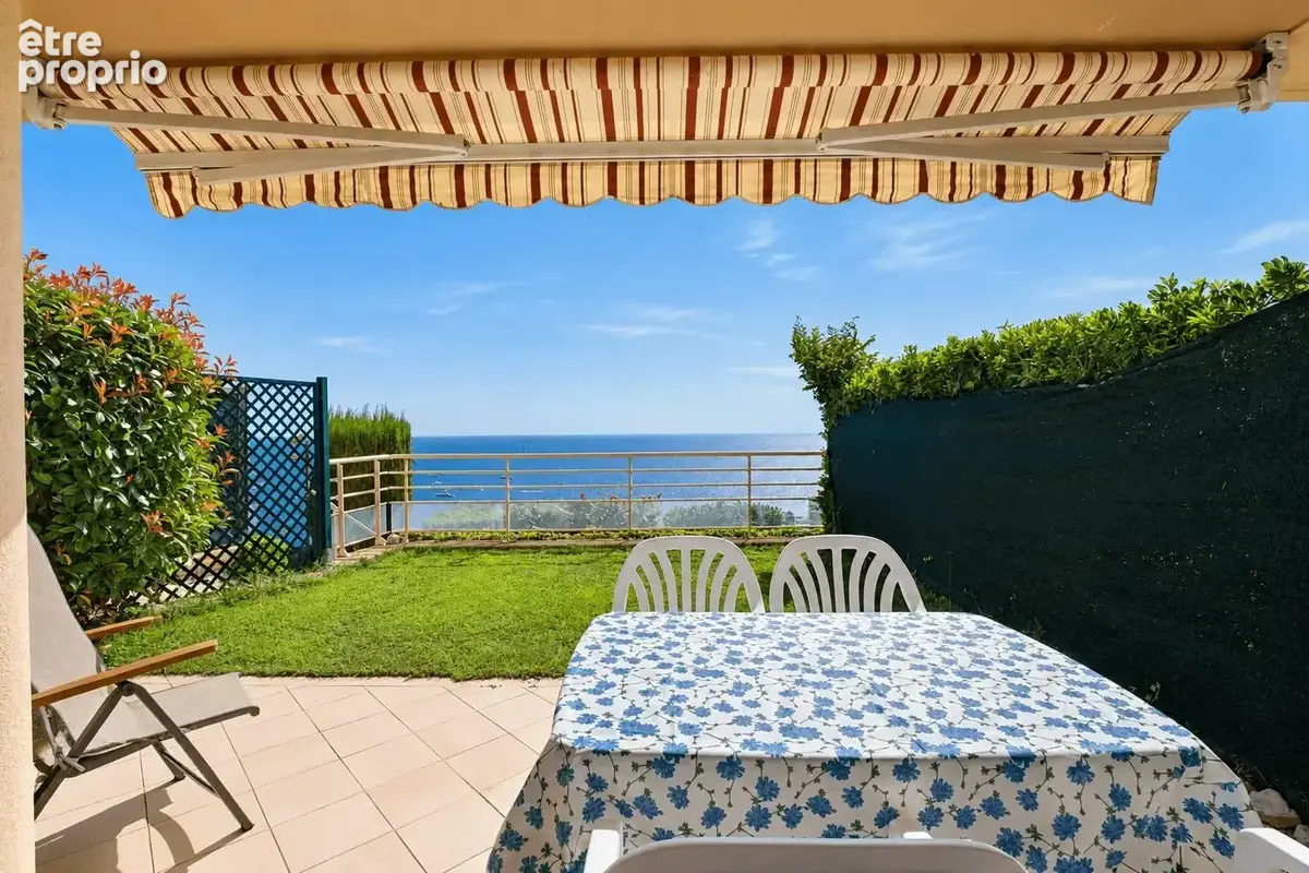 Exceptionnel deux pièces en rez-de-jardin avec parking, vue mer - photo 25