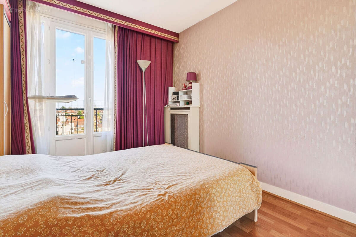 Appartement à ROSNY-SOUS-BOIS