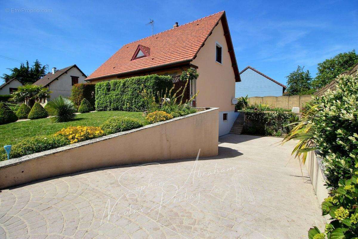 Maison à VOVES