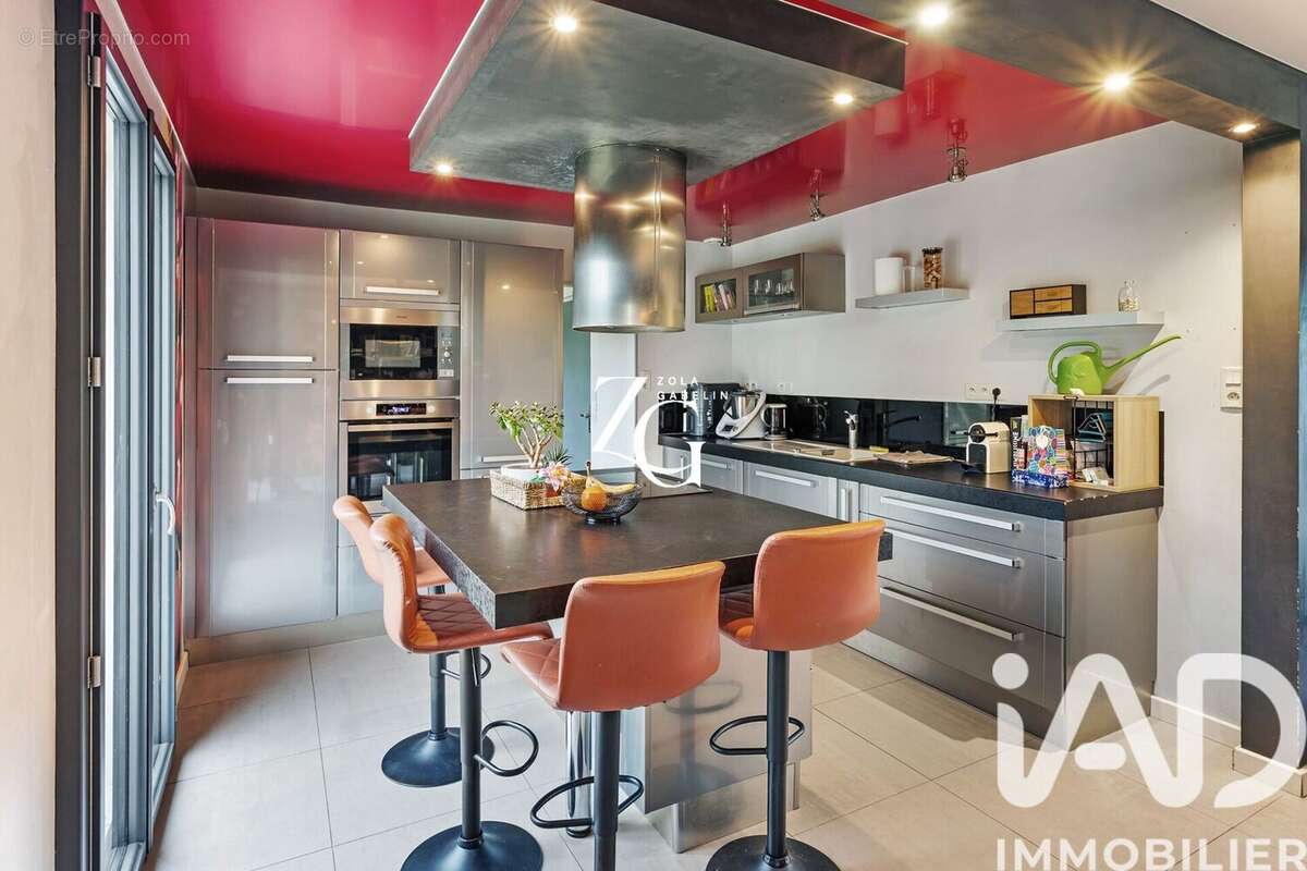 Photo 2 - Maison à SAINT-ETIENNE-DE-MONTLUC