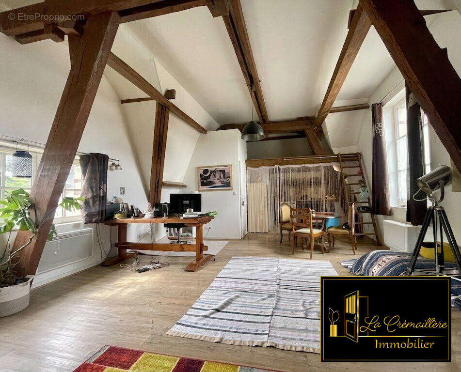 Appartement à SAINT-ARNOULT-EN-YVELINES