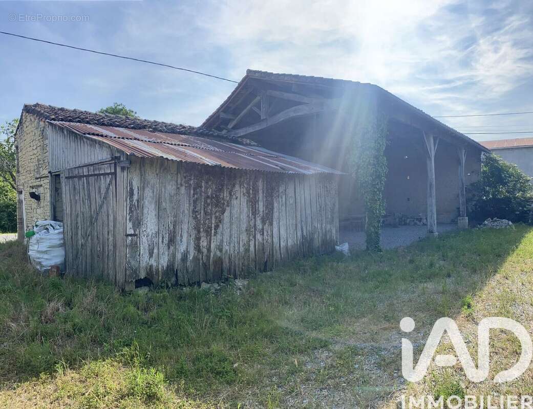 Photo 3 - Maison à BRIOUX-SUR-BOUTONNE