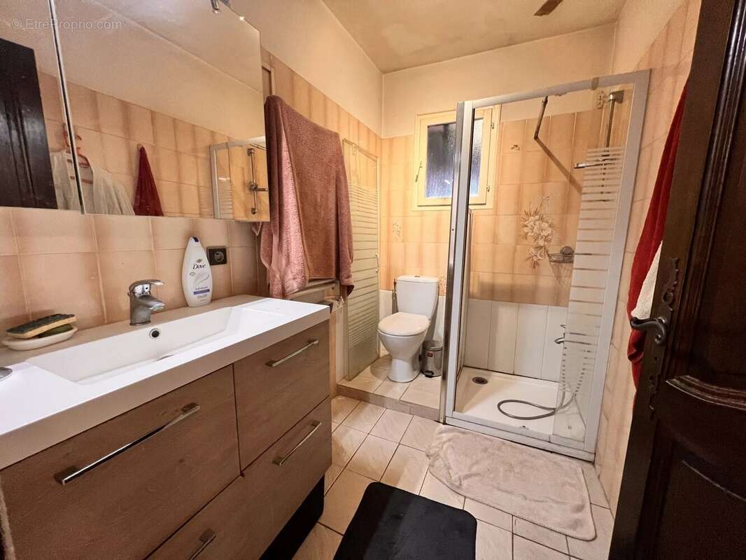 Maison à ROUSSILLON