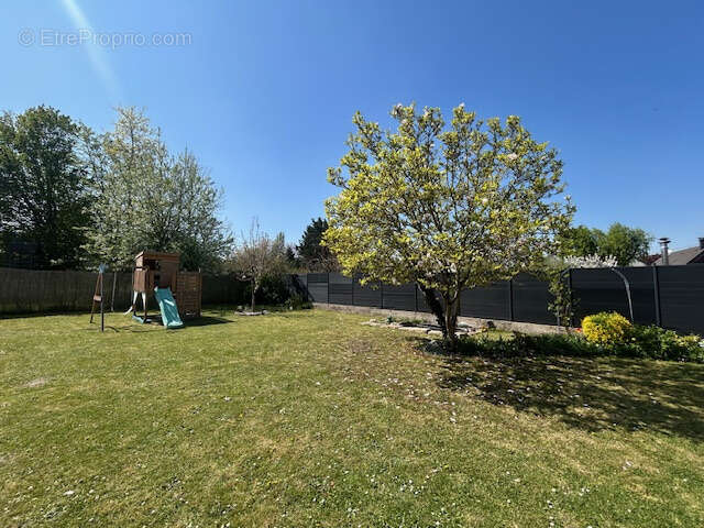 Maison à MARCOUSSIS