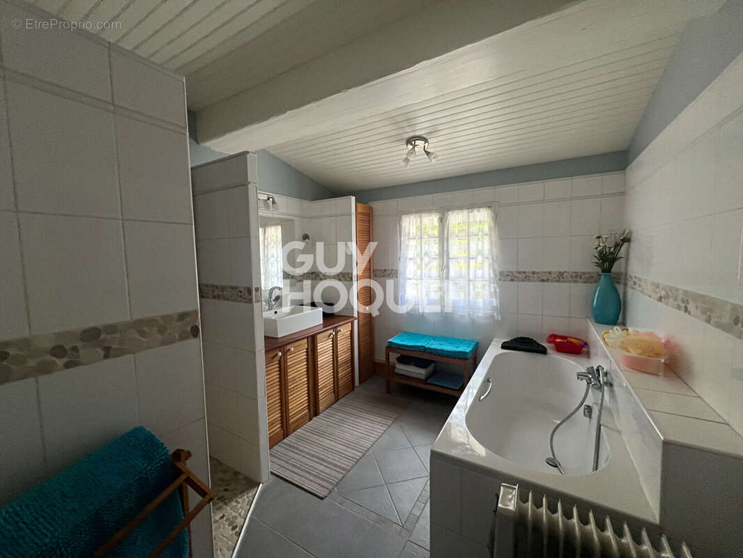 Maison à FONTAINEBLEAU