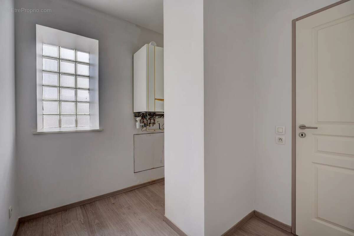 Appartement à SATHONAY-CAMP