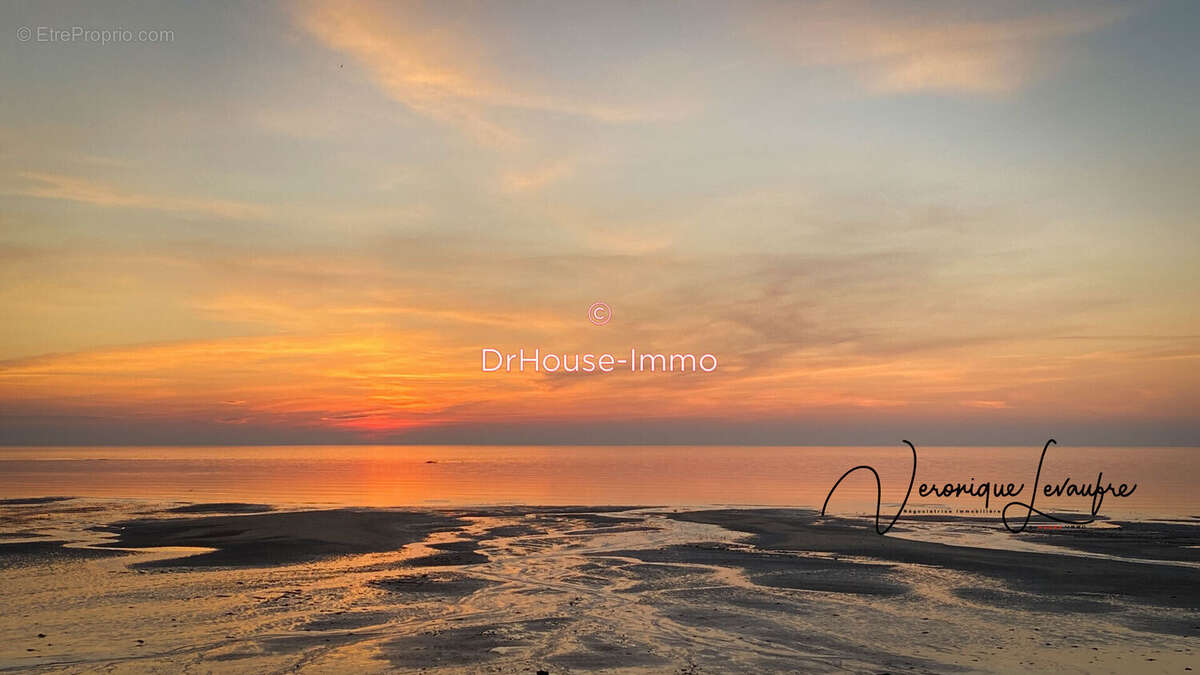 Terrain à BLAINVILLE-SUR-MER