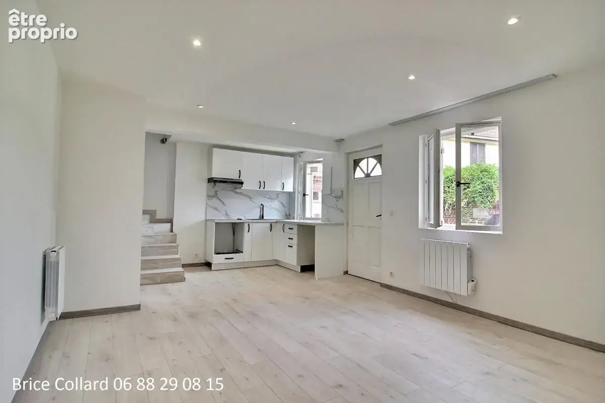 60180 NOGENT SUR OISE Maison de ville 1 chambre et bureau, intégralement rénovée - photo 2