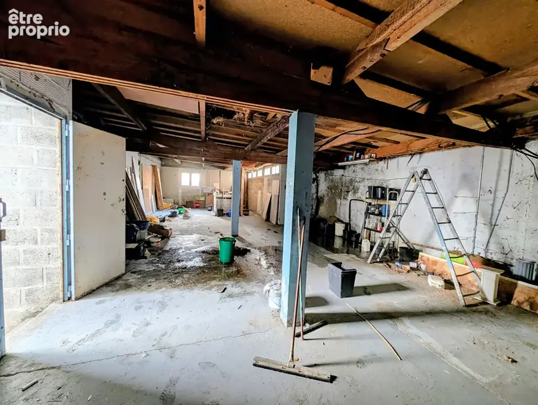 Immeuble Saint Aubin Les Elbeuf 7 pièces 370 m2 - photo 5
