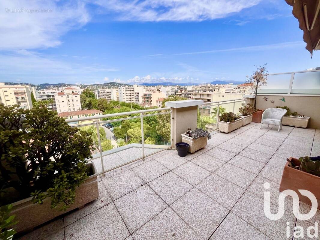 Photo 1 - Appartement à ANTIBES