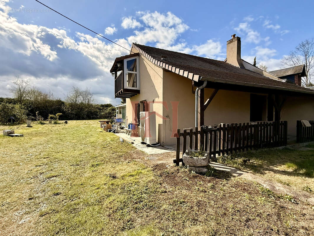 Maison à CLOYES-SUR-LE-LOIR