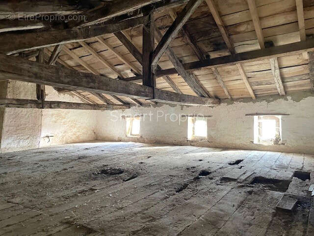 Maison à ROMEGOUX