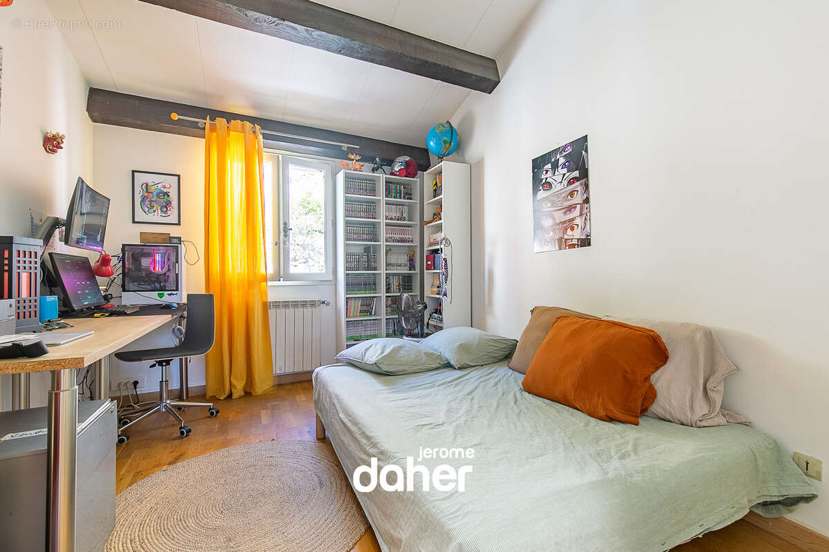 Maison à MARSEILLE-6E