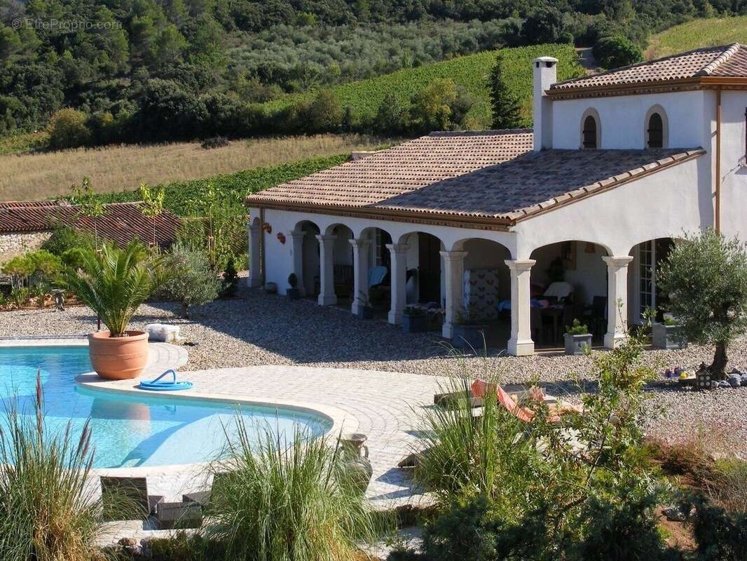 Photo 3 - Maison à SAINT-CHINIAN