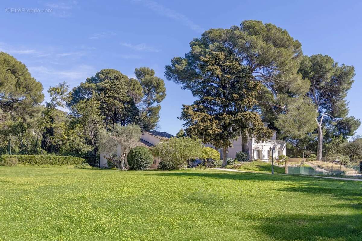 Maison à LE PRADET