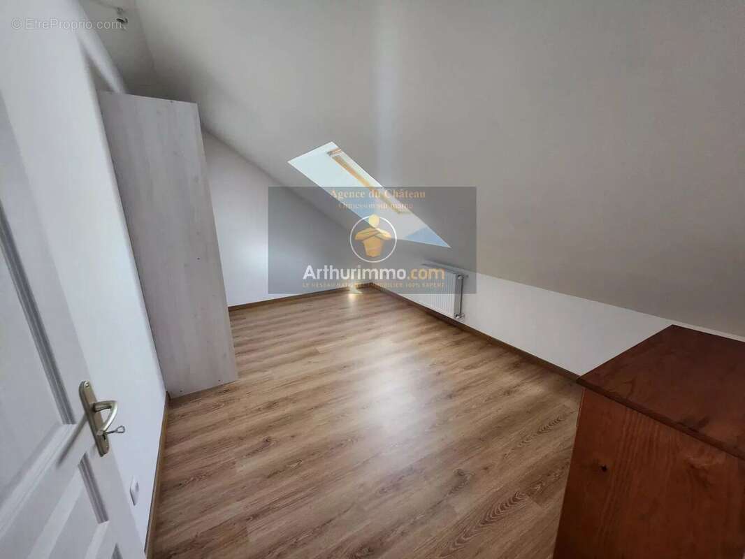 Appartement à CHENNEVIERES-SUR-MARNE