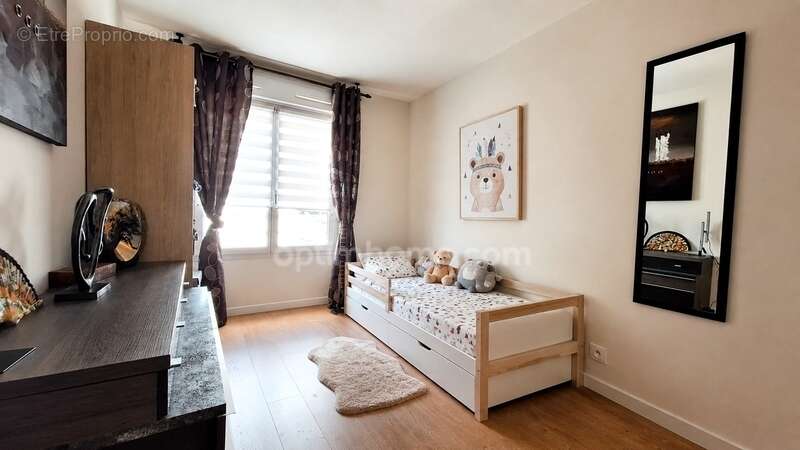 Appartement à LE KREMLIN-BICETRE