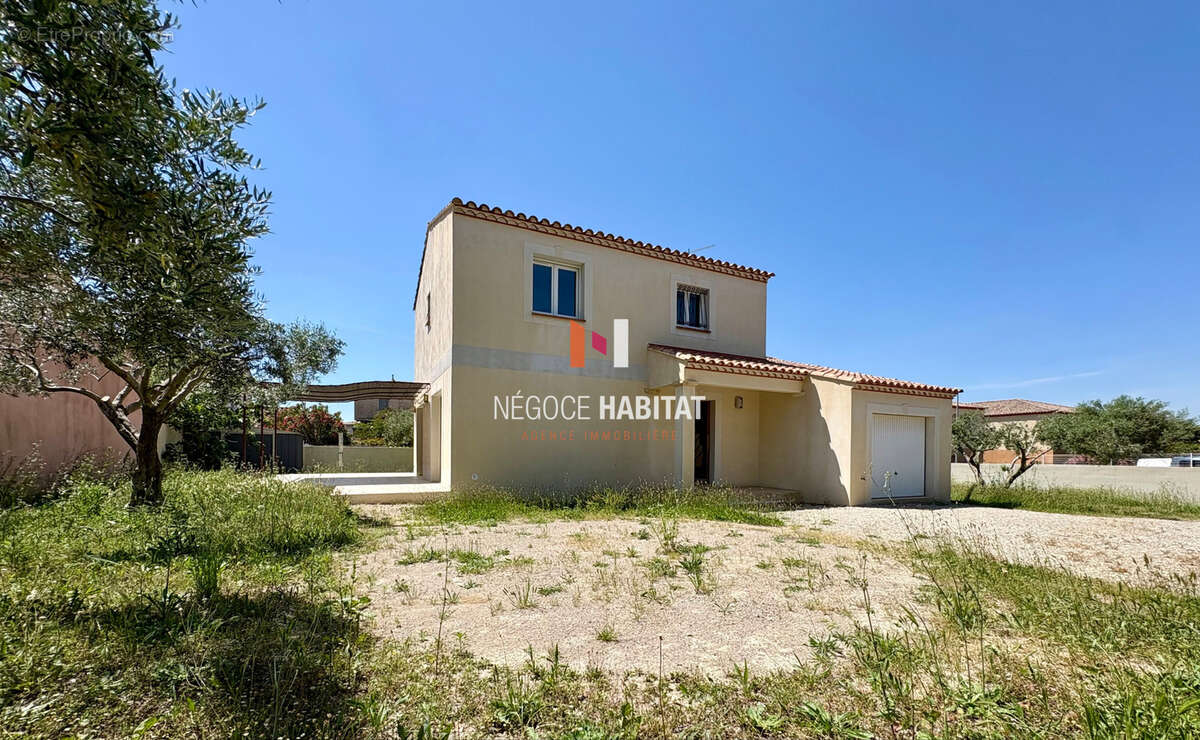 Maison à CAVEIRAC
