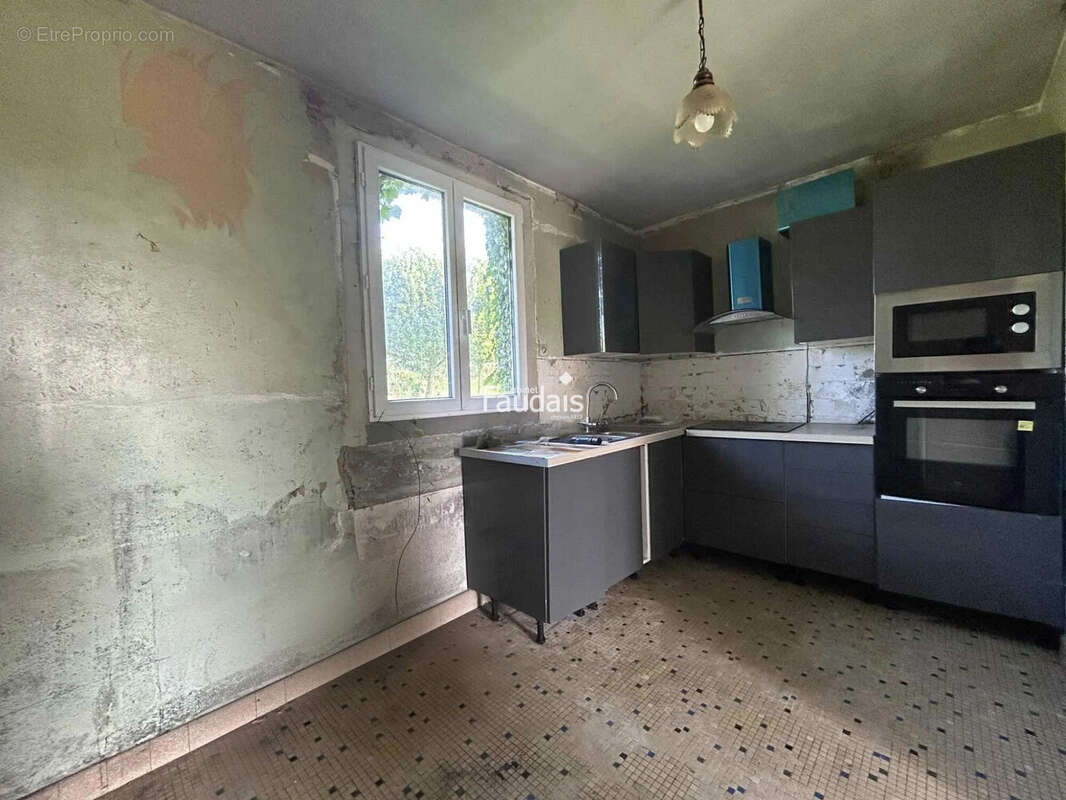 Maison 75 m² à Portbail  - photo 3