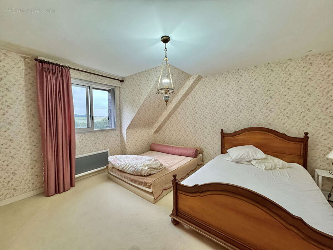 Maison à SAINT-THURIAU