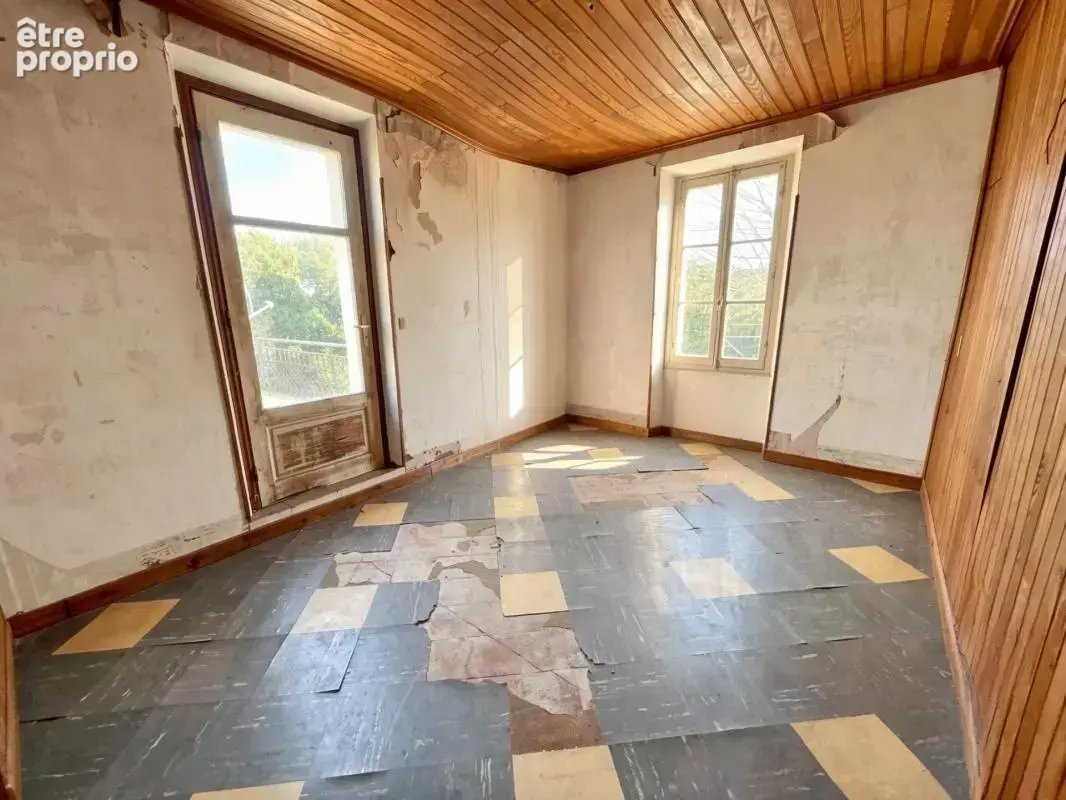 LE MUY (83) - Maison 5p - 88m² - photo 9