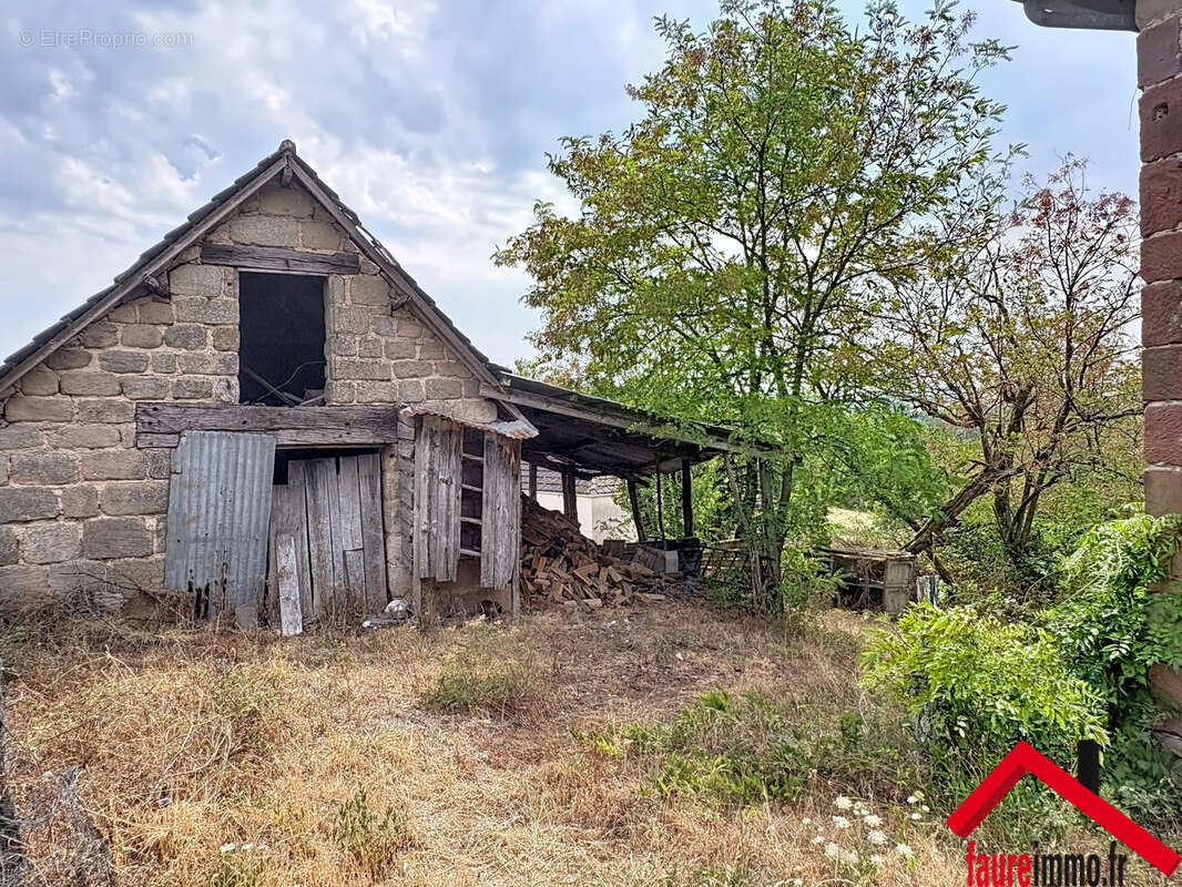 Maison avec hangar à cosnac - photo 9