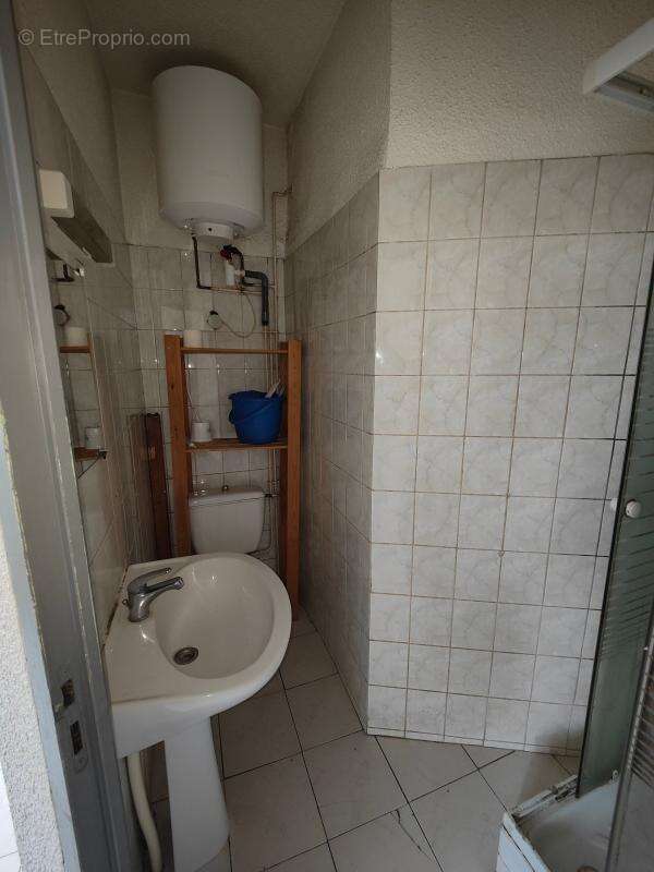 Appartement à MARSEILLE-5E