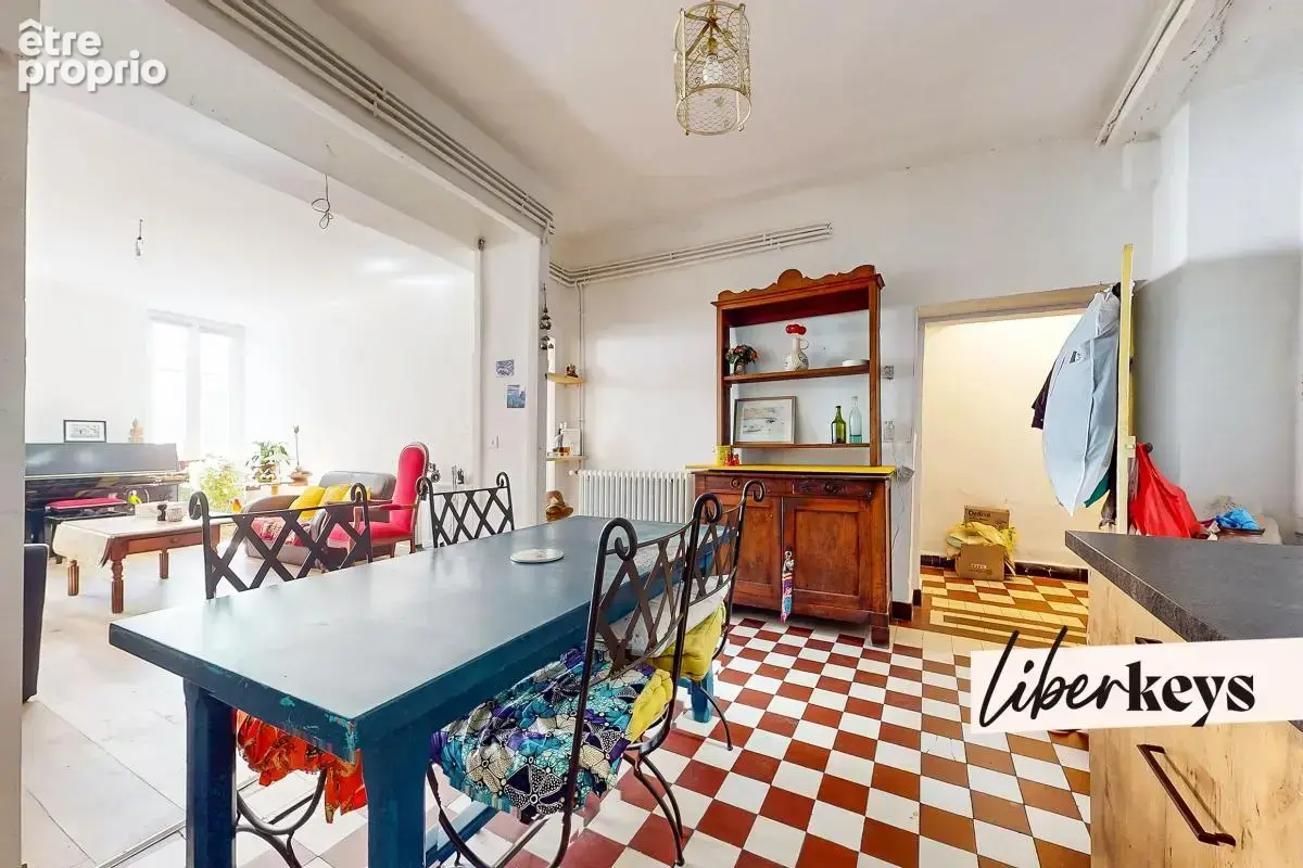 Bourg centre, 91 m², bureau + dressing, parking à 50 m - photo 3