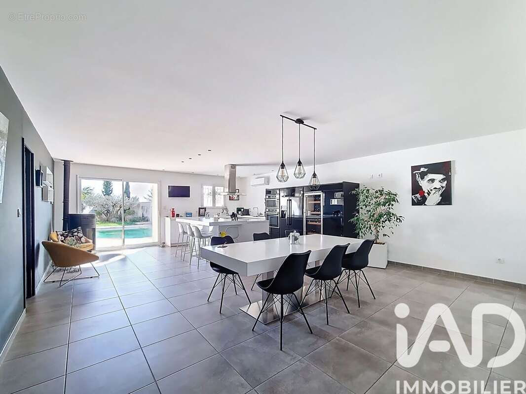 Photo 2 - Maison à SAINT-GERVASY