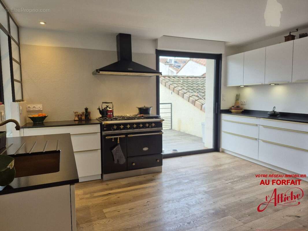 Maison à BRUGUIERES