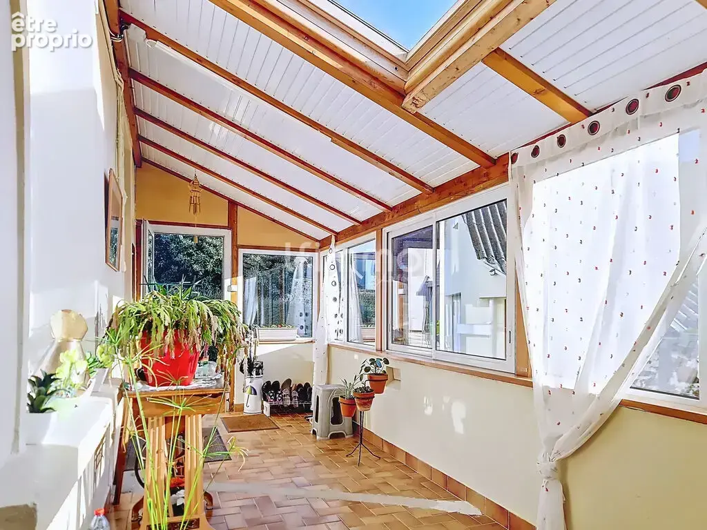 Maison de 5 pièces, 117 m² à Dinéault 29150 - photo 6