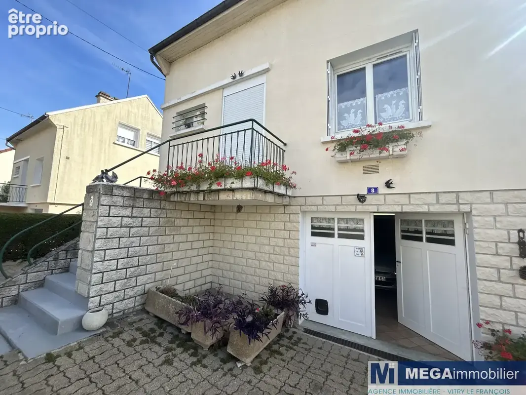 Maison à Vitry le François - photo 1