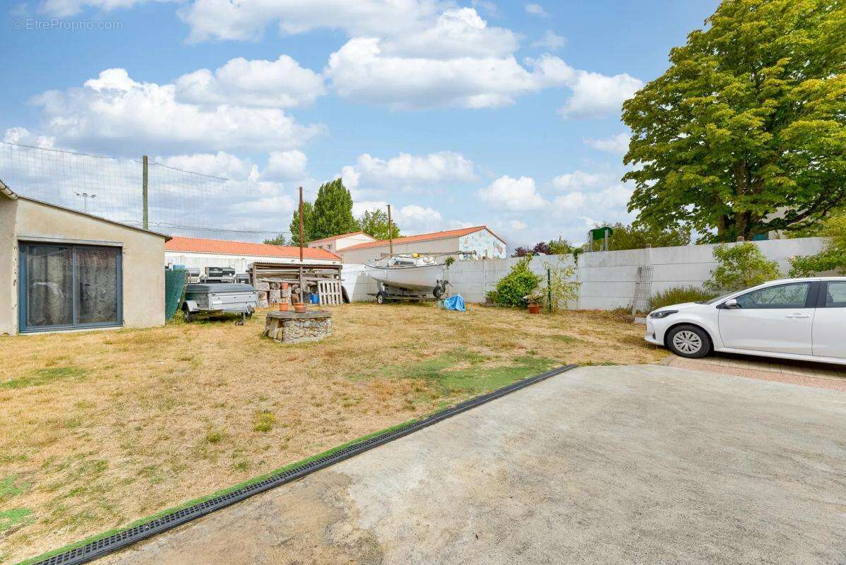 Maison de 4 pièces de 87 m² à Saint-Aignan-Grandlieu - photo 11